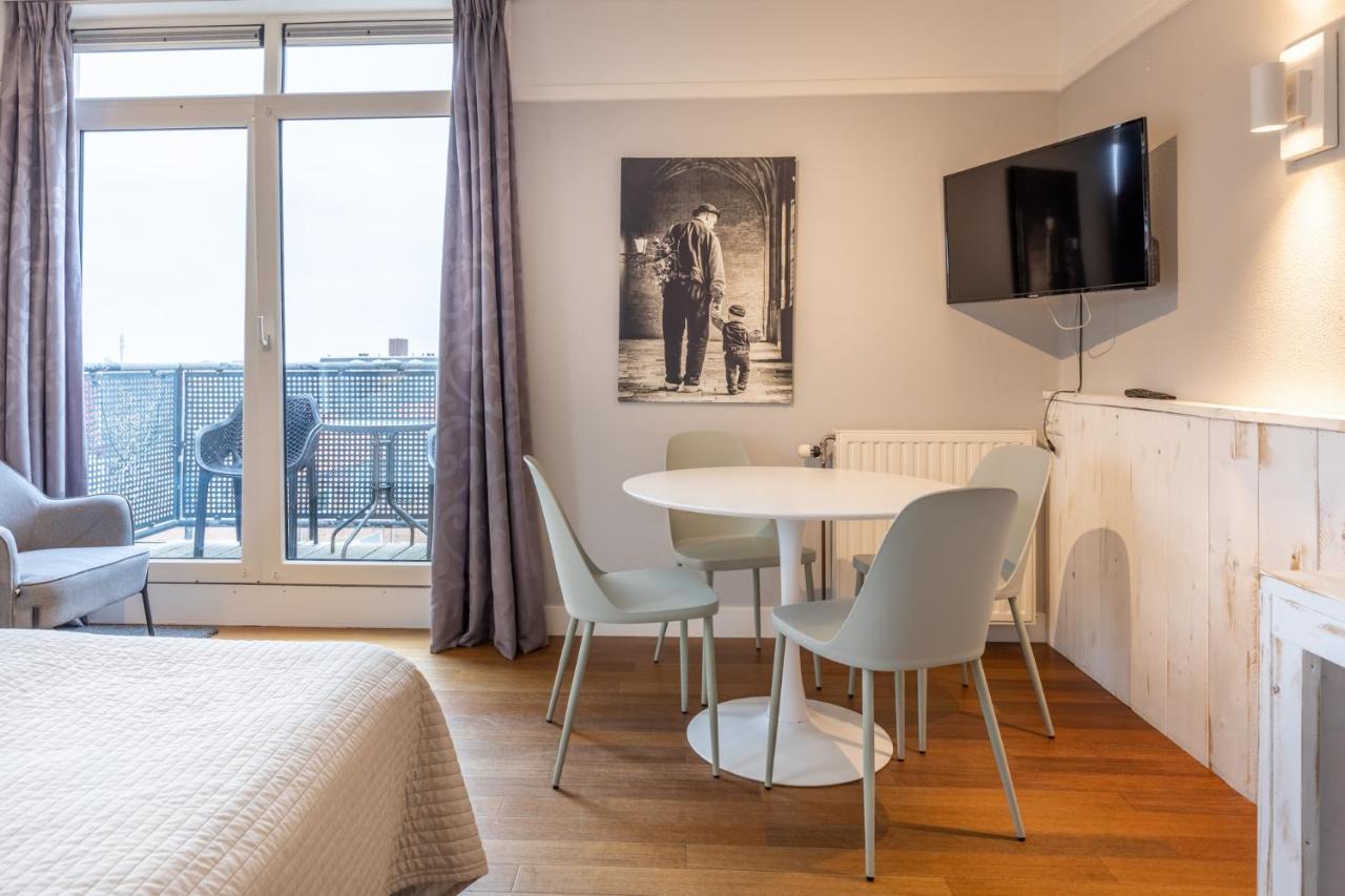 Hotel Nehalennia Domburg Bagian luar foto